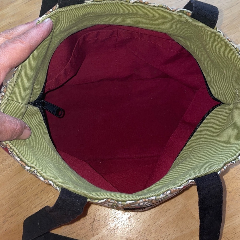 Madison Handbag - Picture 4 of 5